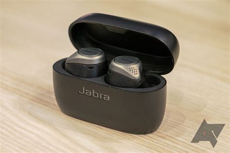 The <b>Jabra</b> <b>Elite</b> Active <b>75t</b> lacks the <b>Elite</b> Sport's heart rate sensor but features an IP57 build and a more compact design. . Jabra elite 75t pairing